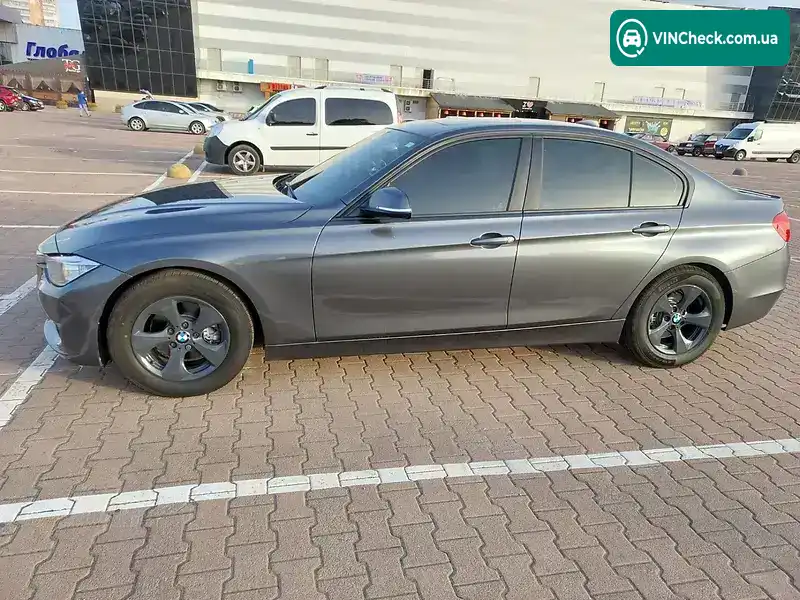 BMW 3 Series 2015, фото з оголошення 1 з 13, VIN WBA3E1102FF947708