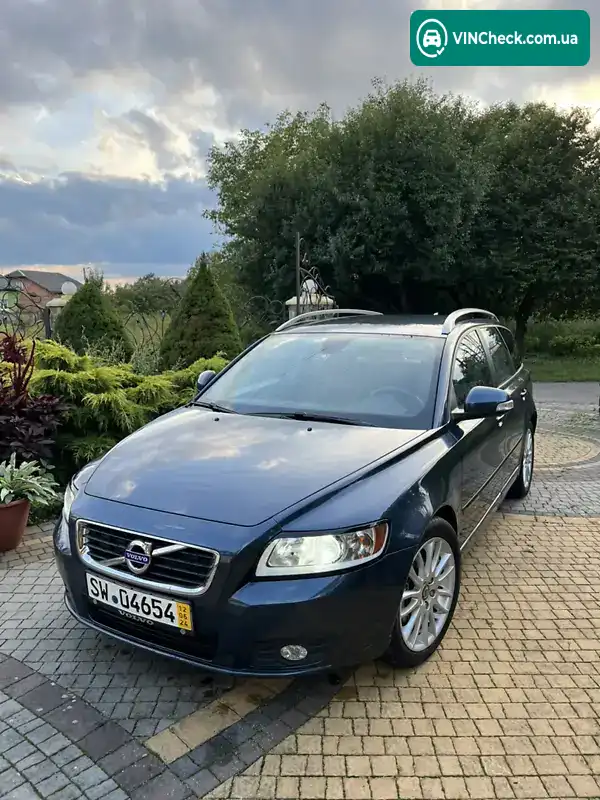 Volvo V50 2011, фото з оголошення 2 з 20, VIN YV1MW84F1C4657311