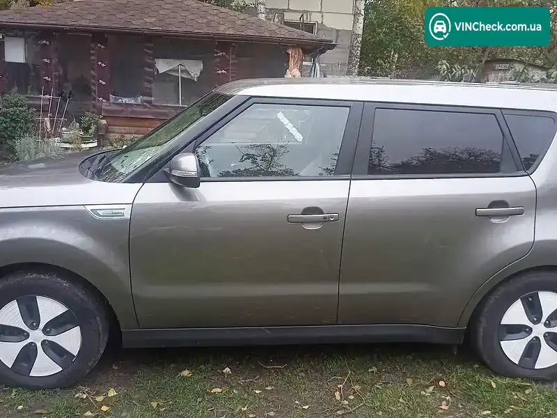 Kia Soul 2014, фото з оголошення 2 з 10, VIN KNAJX81EFF7001363