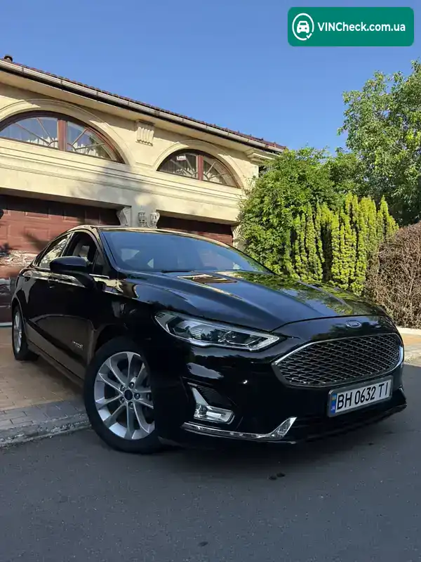 Ford Fusion 2019, фото з оголошення 1 з 14, VIN 3FA6P0LU4KR272256