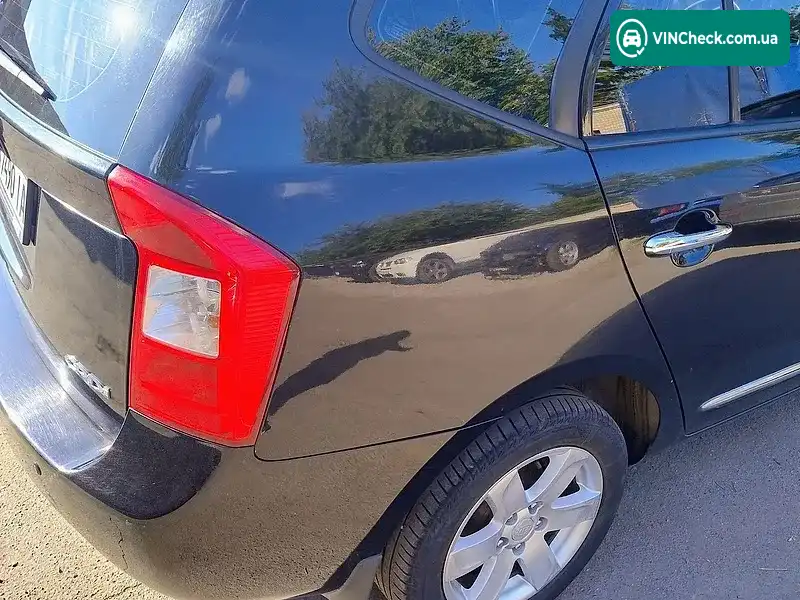 Kia Carens 2008, фото з оголошення 2 з 12, VIN KNAFG524297263154