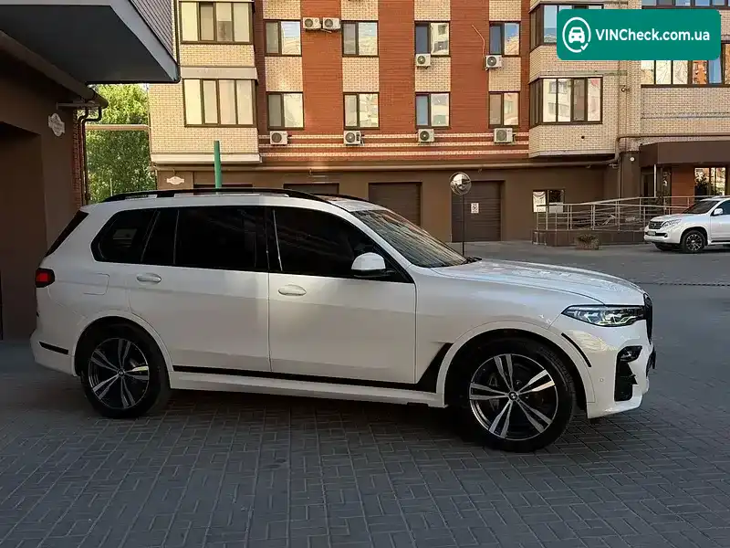 BMW X7 2020, фото з оголошення 2 з 20, VIN 5UXCW2C01L9B51479
