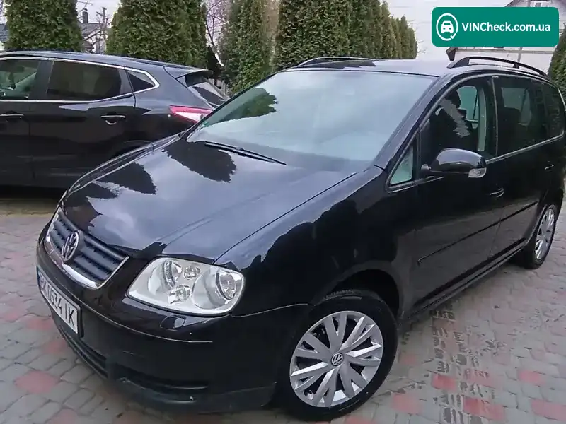 Volkswagen Touran 2004, фото з оголошення 1 з 21, VIN WVGZZZ1TZ4W107986