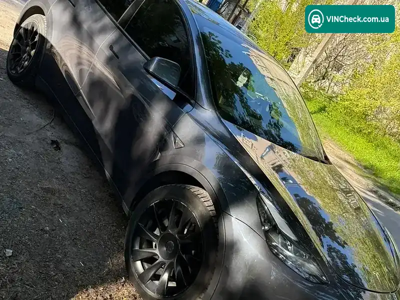 Tesla Model Y 2021, фото з оголошення 2 з 6, VIN 5YJYGDEDXMF113902