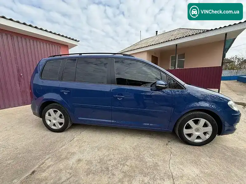 Volkswagen Touran 2009, фото з оголошення 2 з 21, VIN WVGZZZ1TZAW034068