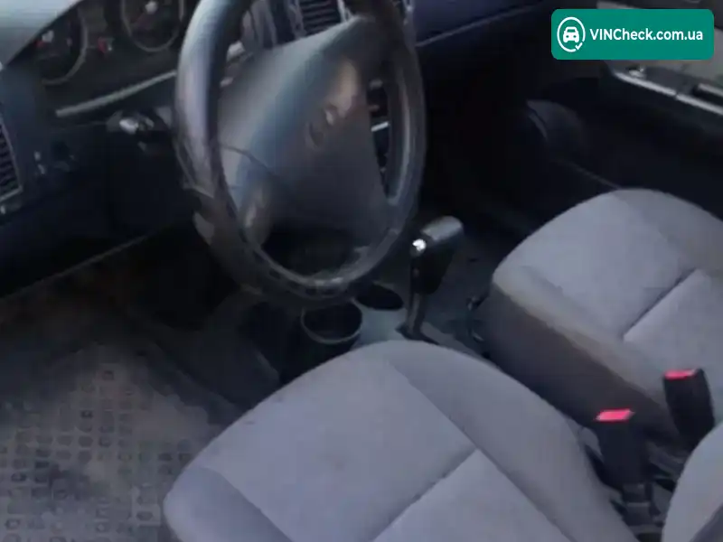 Hyundai Getz 2004, фото з оголошення 2 з 8, VIN KMHBT51HP5U303011