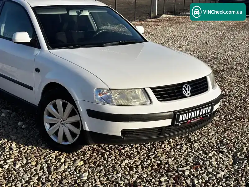 Volkswagen Passat 1999, фото з оголошення 2 з 21, VIN WVWZZZ3BZXE359346