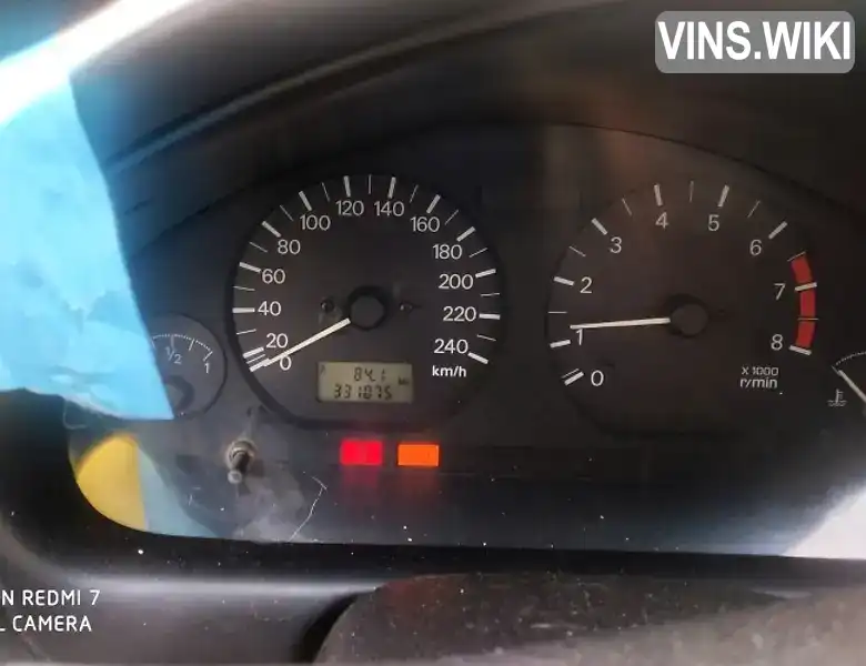 Mitsubishi Carisma 2002, фото з оголошення 1 з 9, VIN XMCLNDA1A2F013479