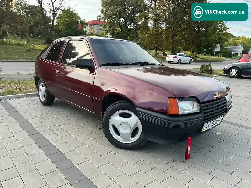 Opel Kadett 1986, фото з оголошення 1 з 13, VIN W0L000043G5043876