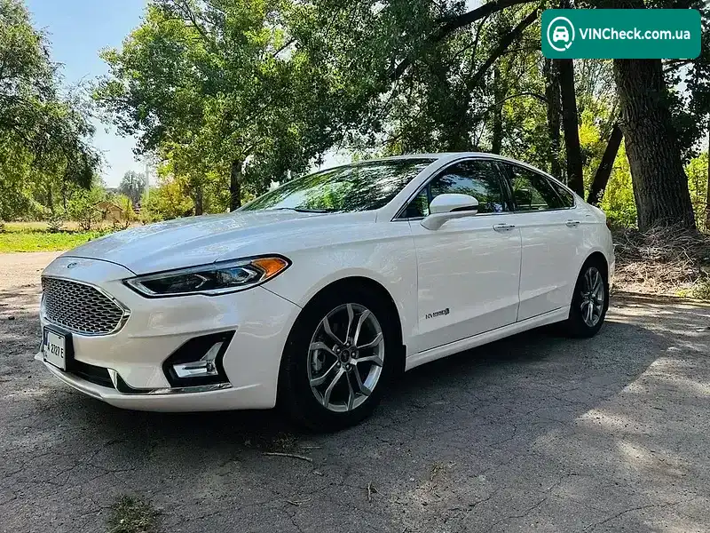 Ford Fusion 2019, фото з оголошення 1 з 8, VIN 3FA6P0RU6KR204337