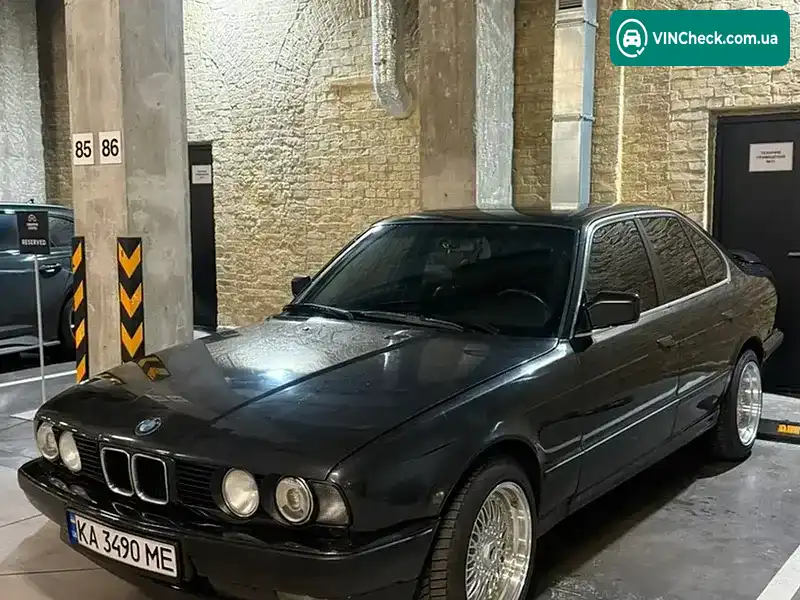 BMW 5 Series 1990, фото з оголошення 1 з 3, VIN WBAHA51050BA65118