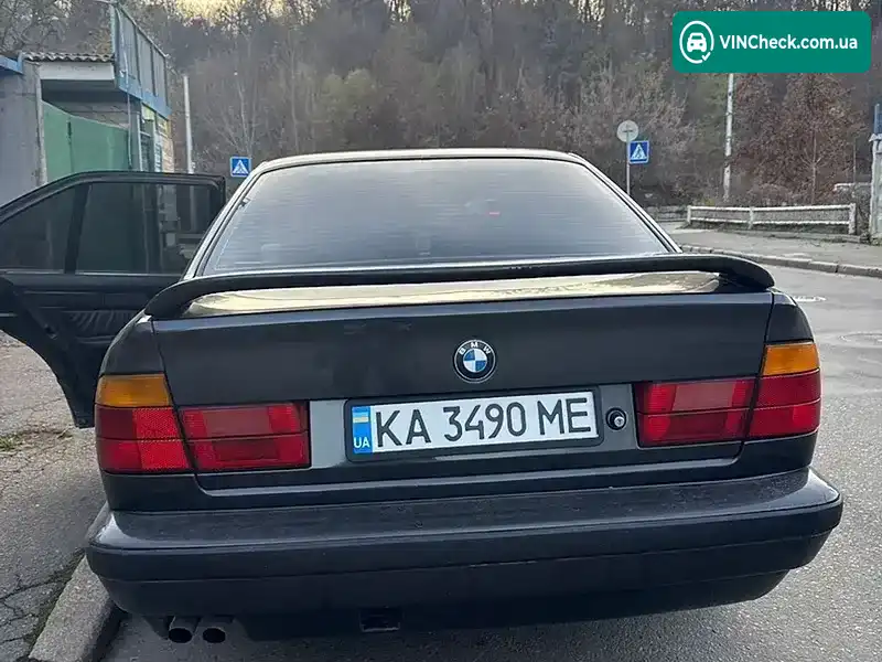BMW 5 Series 1990, фото з оголошення 2 з 3, VIN WBAHA51050BA65118
