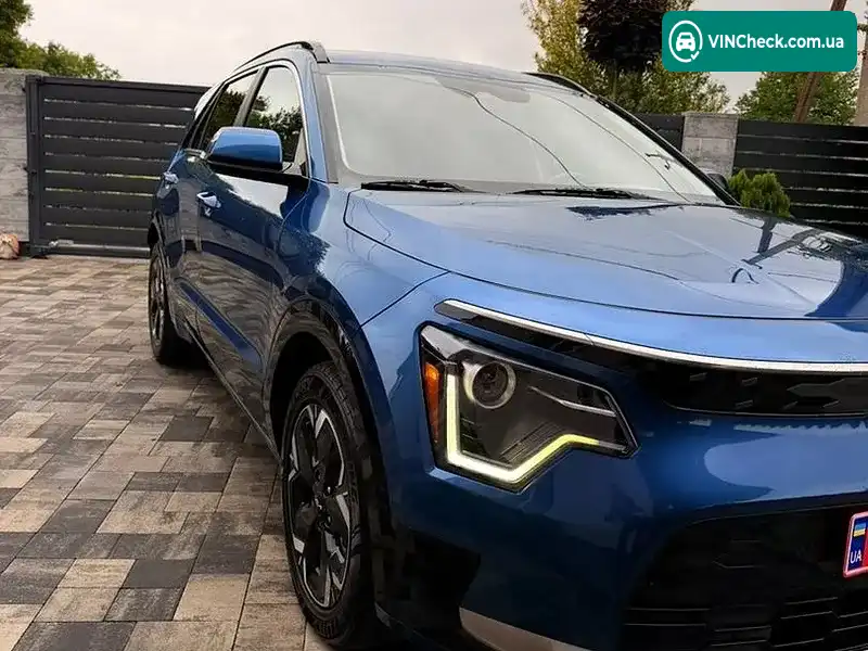 Kia Niro 2023, фото з оголошення 2 з 20, VIN KNDCR3L13P5045830