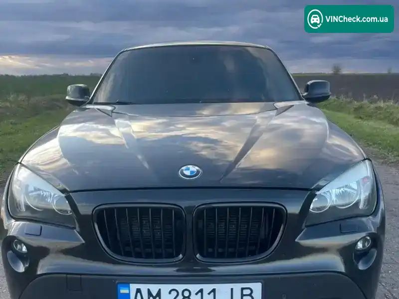 BMW X1 2012, фото з оголошення 2 з 14, VIN WBAVN11090VT23894