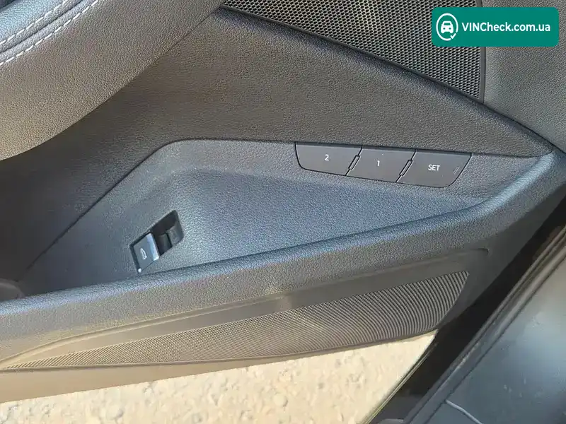 Audi e-tron 2021, фото з оголошення 2 з 20, VIN WA1AAAGE9MB040588