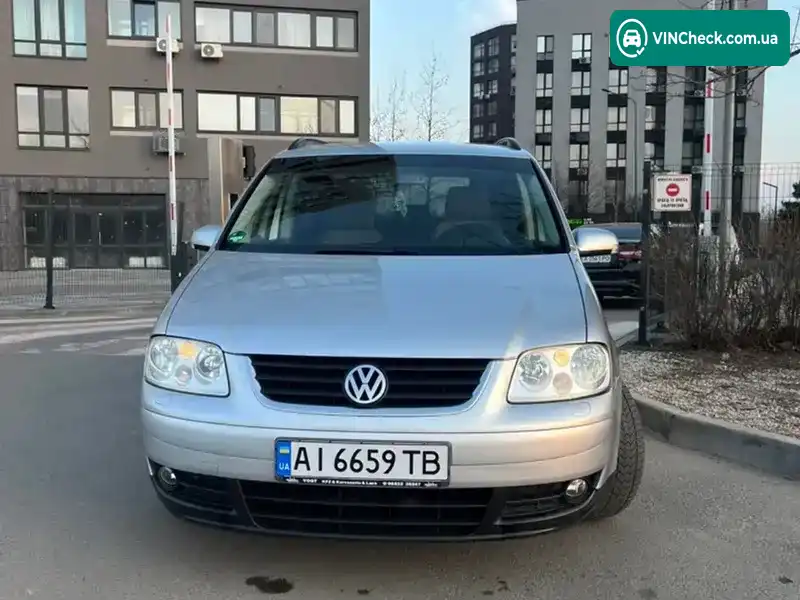 Volkswagen Touran 2004, фото з оголошення 1 з 8, VIN WVGZZZ1TZ5W114300