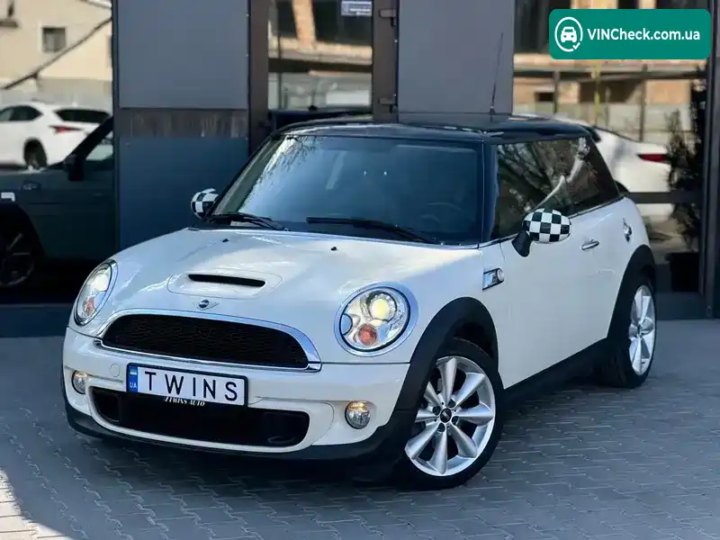 MINI Hatch 2013, фото з оголошення 1 з 21, VIN WMWSW7102DT433707