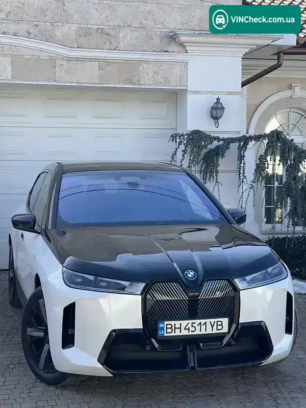 BMW iX 2024, фото з оголошення 2 з 21, VIN WB523CF0XSCT63136