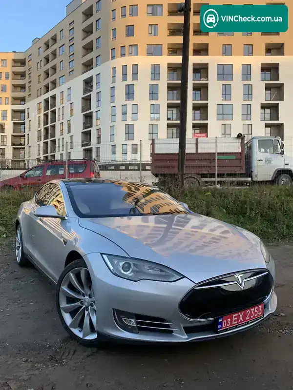Tesla Model S 2013, фото з оголошення 2 з 20, VIN 5YJSA1DNXDFP17465