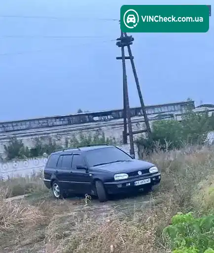 Volkswagen Golf 1998, фото з оголошення 1 з 10, VIN WVWZZZ1HZWK143130