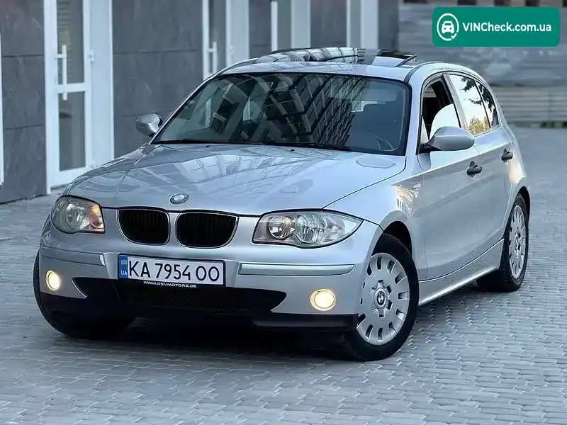 BMW 1 Series 2005, фото з оголошення 1 з 15, VIN WBAUF11090PT63812