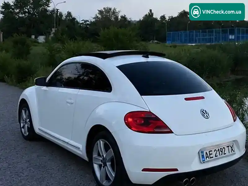 Volkswagen Beetle 2012, фото з оголошення 2 з 13, VIN 3VWJX7AT2CM626231