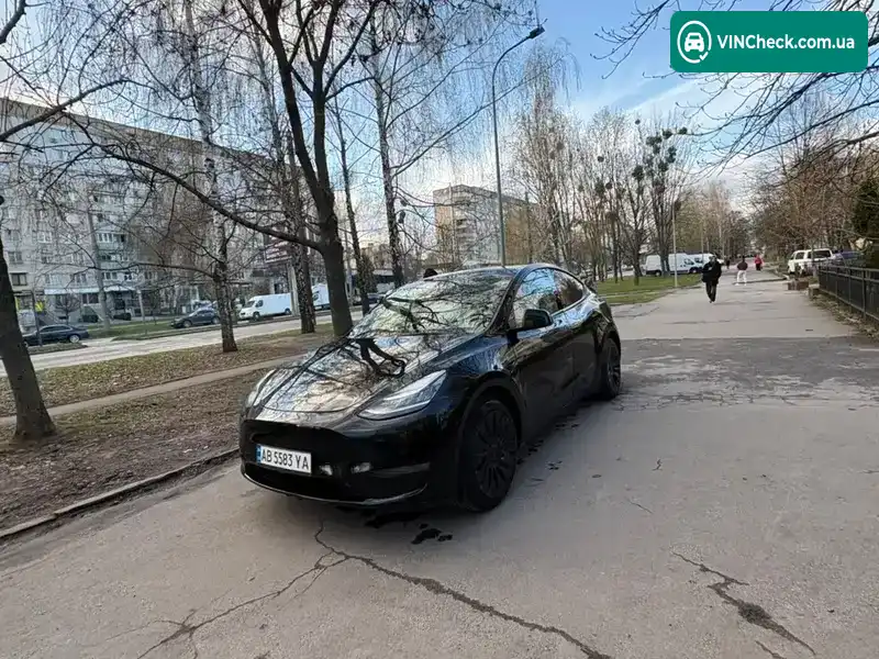 Tesla Model Y 2022, фото з оголошення 2 з 15, VIN 7SAYGDEE1NF448463