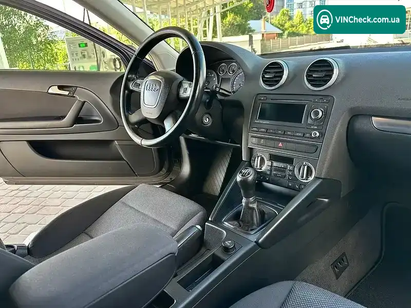 Audi A3 2011, фото з оголошення 2 з 20, VIN WAUZZZ8P0CA010199