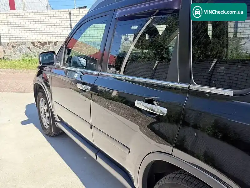Nissan X-Trail 2010, фото з оголошення 2 з 16, VIN JN1TBNT31U0202439