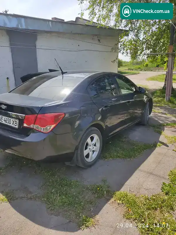 Chevrolet Cruze 2013, фото з оголошення 2 з 12, VIN 1G1PA5SG1E7154176