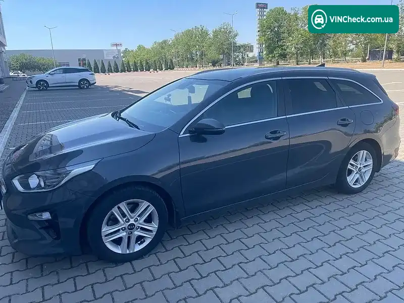 Kia Ceed 2021, фото з оголошення 2 з 13, VIN U5YH5816BML102290