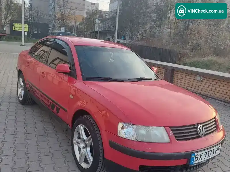 Volkswagen Passat 1998, фото з оголошення 2 з 16, VIN WVWZZZ3BZXP086722
