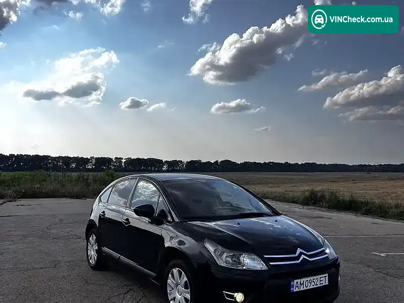 Citroen C4 2010, фото з оголошення 1 з 8, VIN VF7LCNFULAY510132