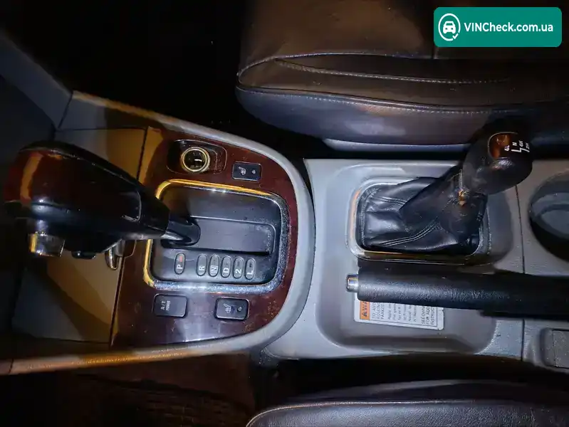 Suzuki Grand Vitara 2005, фото з оголошення 1 з 16, VIN JSAFTL52V00257056