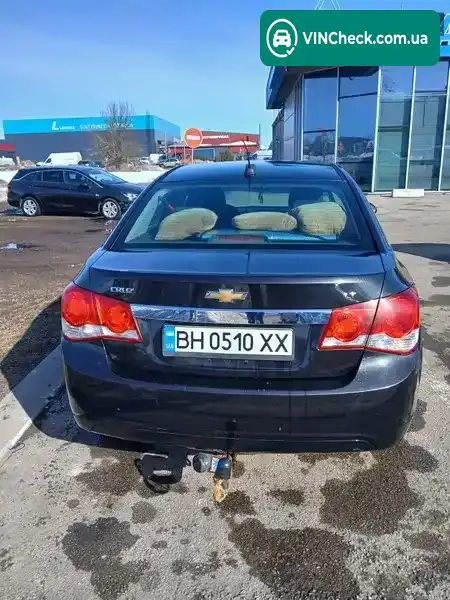 Chevrolet Cruze 2015, фото з оголошення 2 з 13, VIN 1G1PC5SB3F7263836