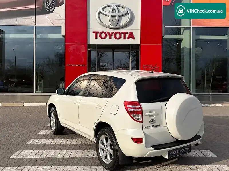 Toyota RAV4 2011, фото з оголошення 1 з 13, VIN JTMBE31V50D047698