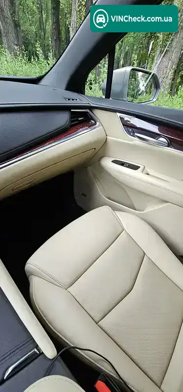 Cadillac XT5 2018, фото з оголошення 1 з 21, VIN 1GYKNERS3KZ169076
