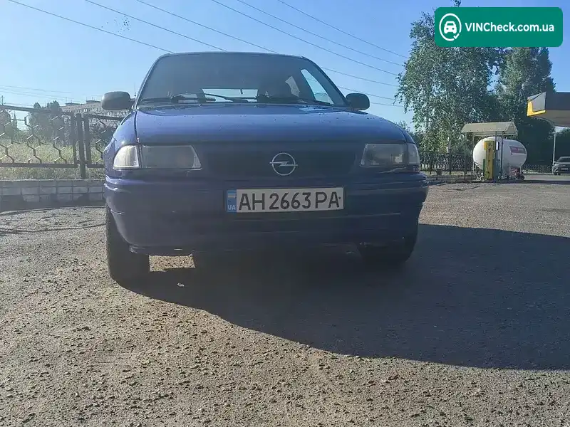 Opel Astra 1995, фото з оголошення 1 з 5, VIN W0L000058SS546059
