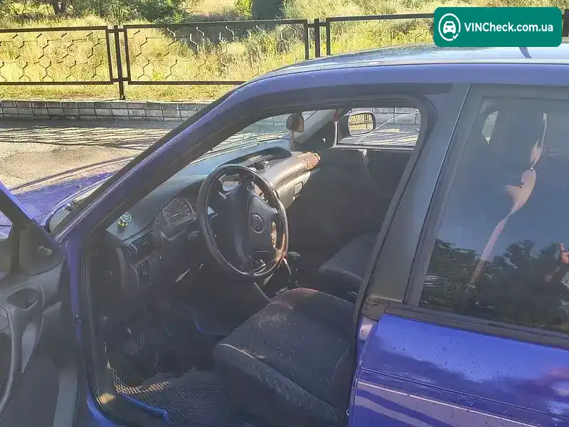 Opel Astra 1995, фото з оголошення 2 з 5, VIN W0L000058SS546059
