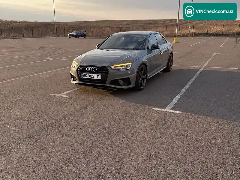Audi S4 2019, фото з оголошення 2 з 14, VIN WAUB4AF44KA043649
