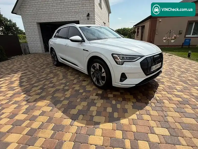Audi e-tron 2020, фото з оголошення 2 з 18, VIN WA1AAAGE5MB014781