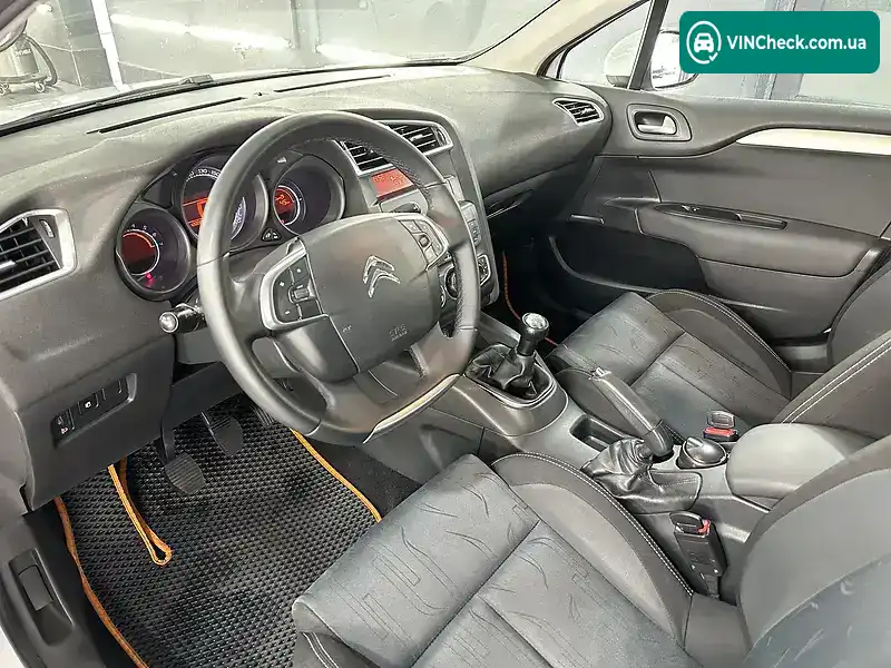 Citroen C4 2012, фото з оголошення 2 з 20, VIN VF7NC9HJCCY556863