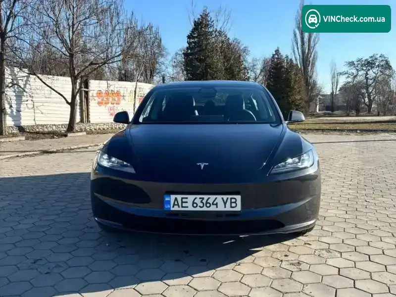 Tesla Model 3 2025, фото з оголошення 1 з 16, VIN 5YJ3E1EB5SF989304