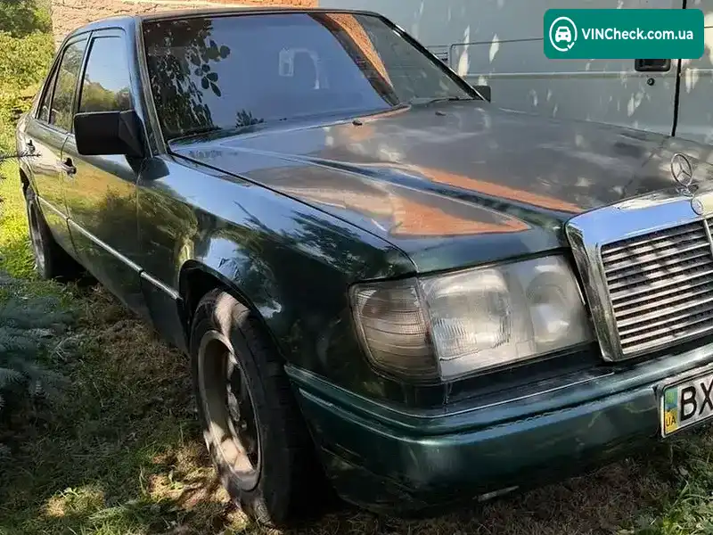 Mercedes-Benz E-Class 1992, фото з оголошення 2 з 11, VIN WDB1240231B792856