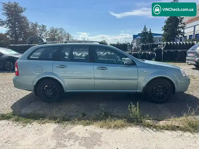 Daewoo Nubira 2004, фото з оголошення 2 з 20, VIN KLANF35615K056902