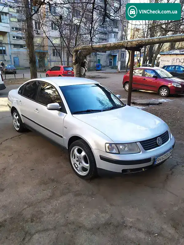 Volkswagen Passat 1996, фото з оголошення 1 з 15, VIN WVWZZZ3BZVE031431