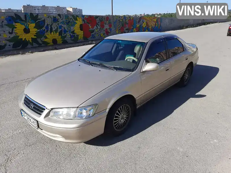 Toyota Camry 2001, фото з оголошення 2 з 10, VIN JT2BG22K810549373
