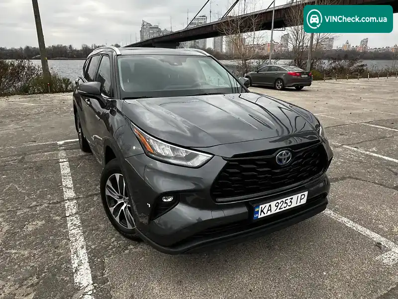 Toyota Highlander 2020, фото з оголошення 2 з 20, VIN 5TDGBRCH3LS514067