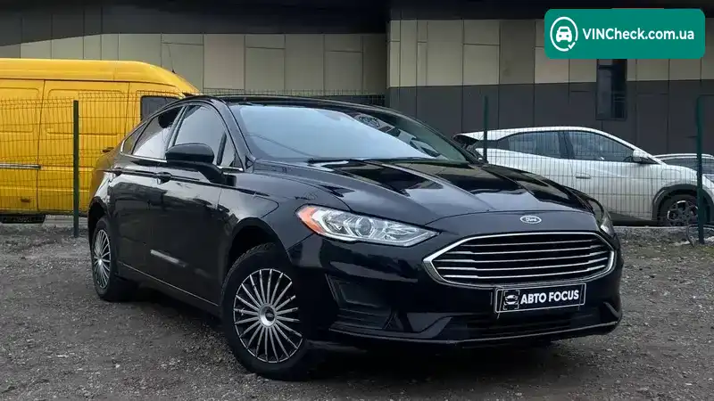Ford Fusion 2018, фото з оголошення 1 з 21, VIN 3FA6P0G74KR132311