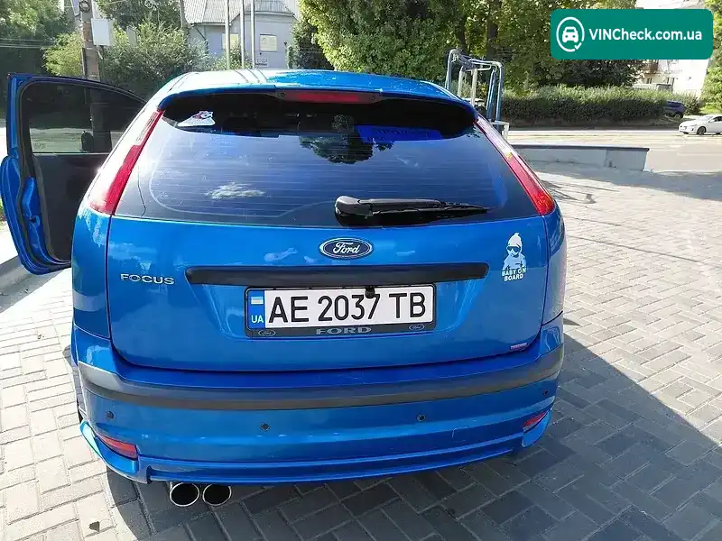 Ford Focus 2005, фото з оголошення 2 з 11, VIN WF03XXGCD35J19693